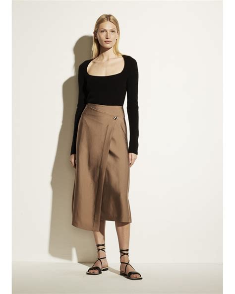 Women's Asymmetric Wrap Skirt 